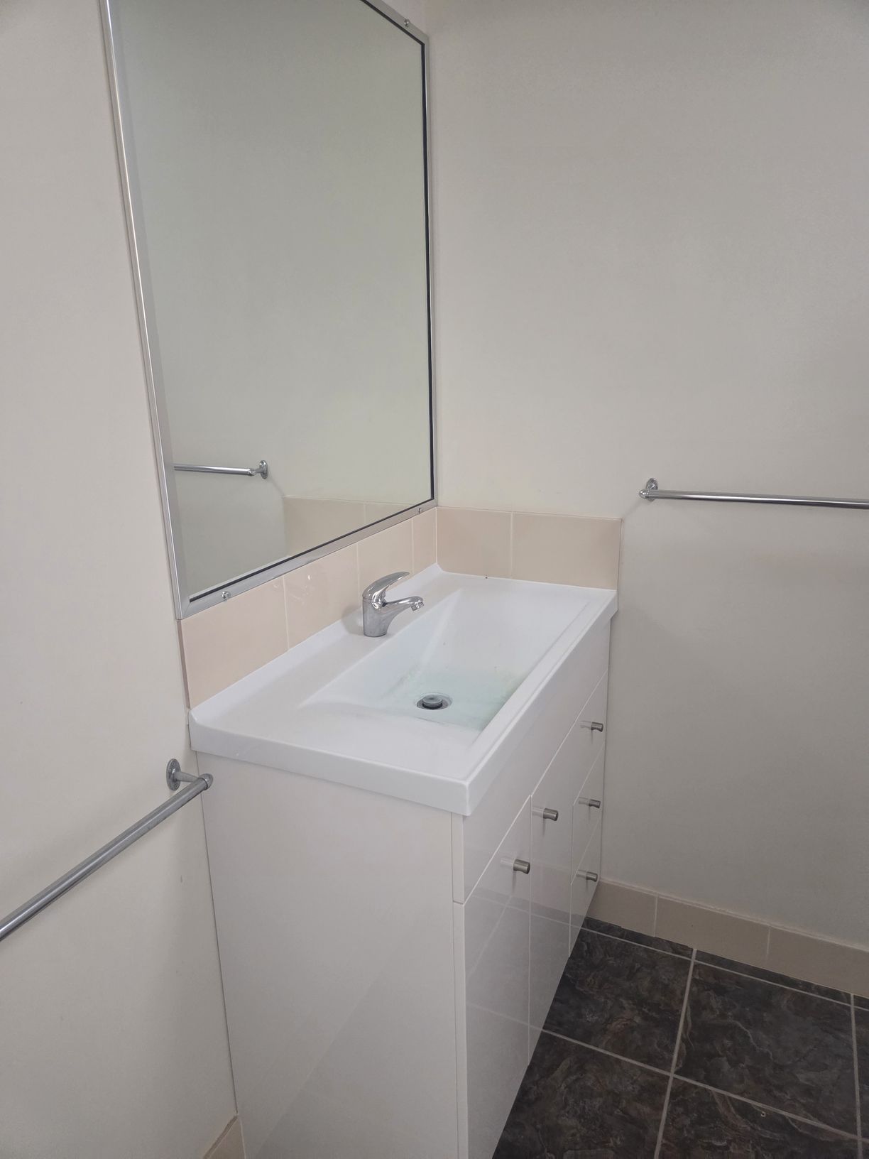 1809 Tobacco Road — photo 15 of 30