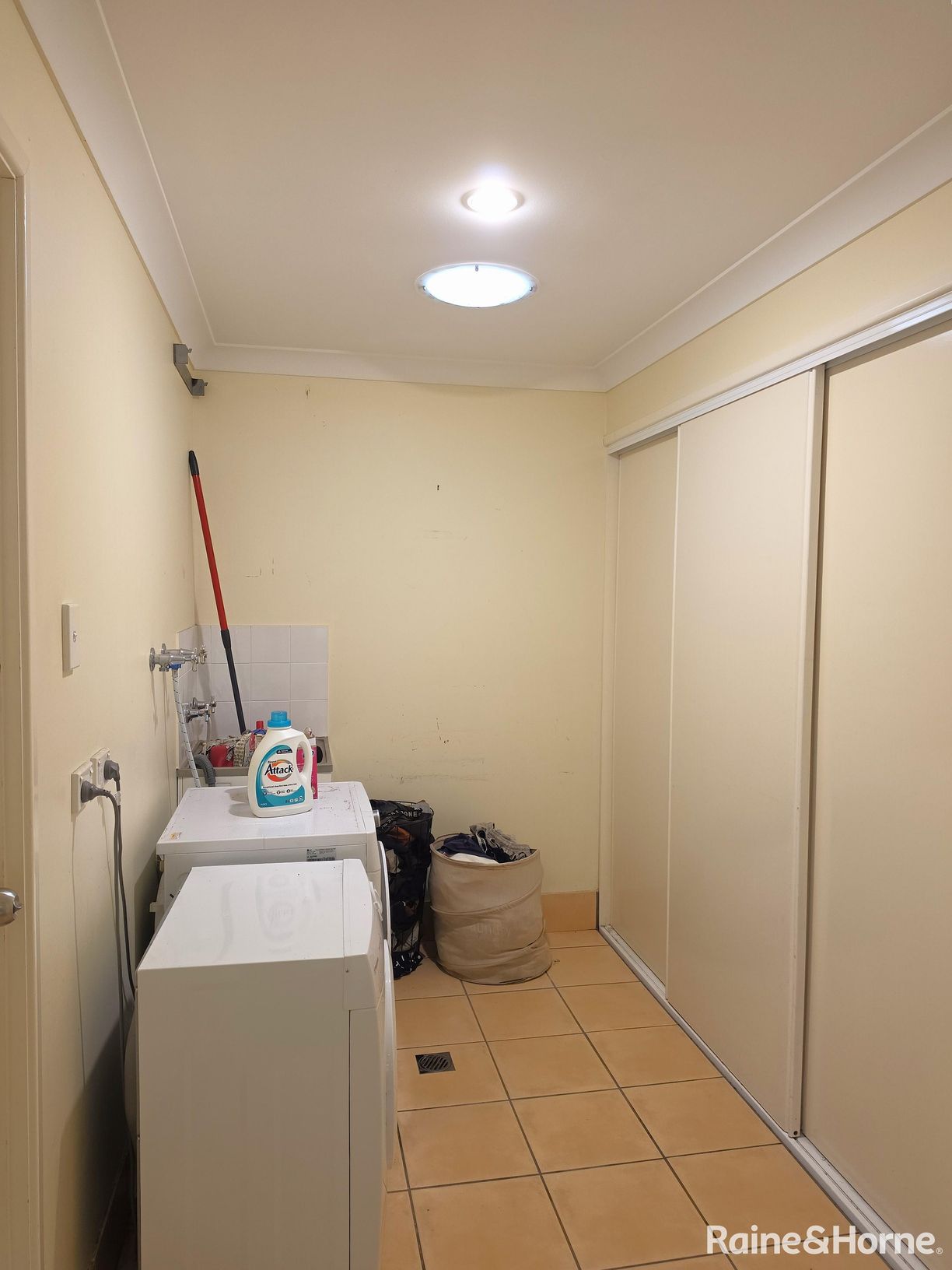 18 Bernborough Place — photo 15 of 30