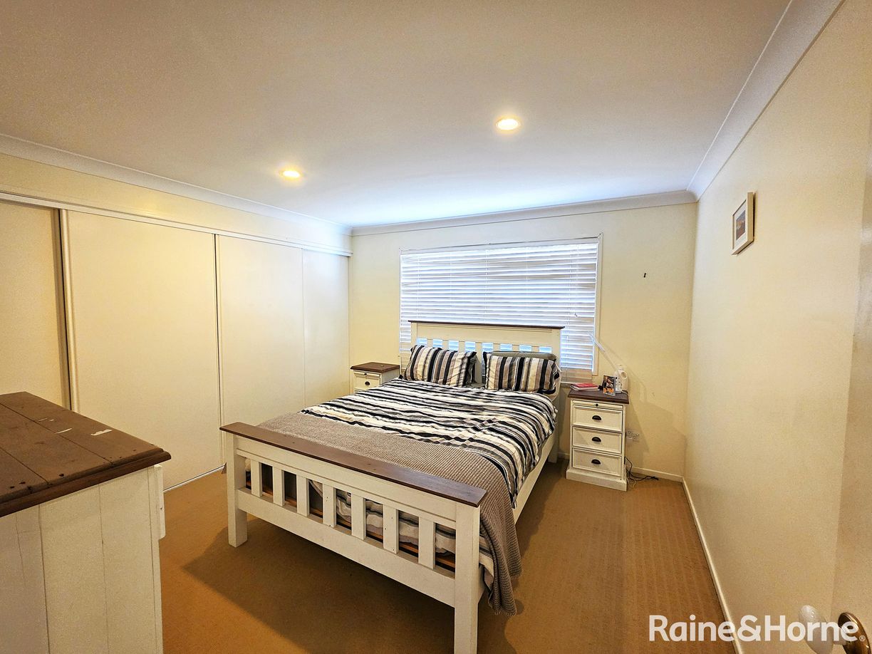 18 Bernborough Place — photo 12 of 30