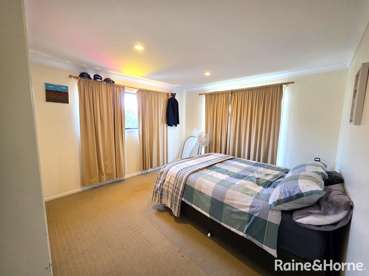 18 Bernborough Place — photo 10 of 30
