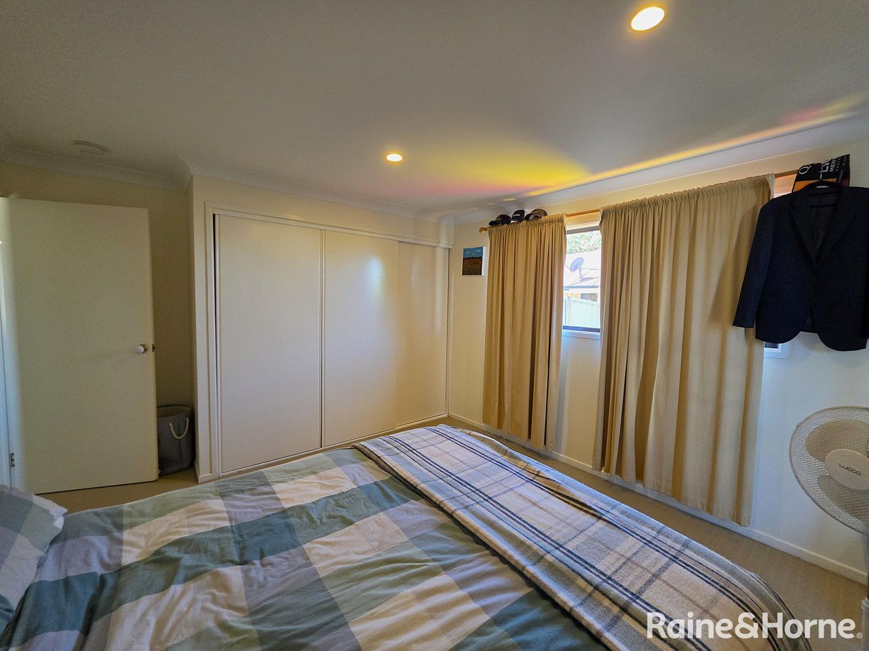 18 Bernborough Place — photo 11 of 30