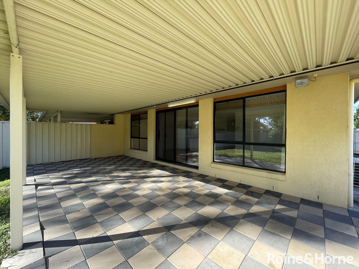 18 Bernborough Place — photo 28 of 30