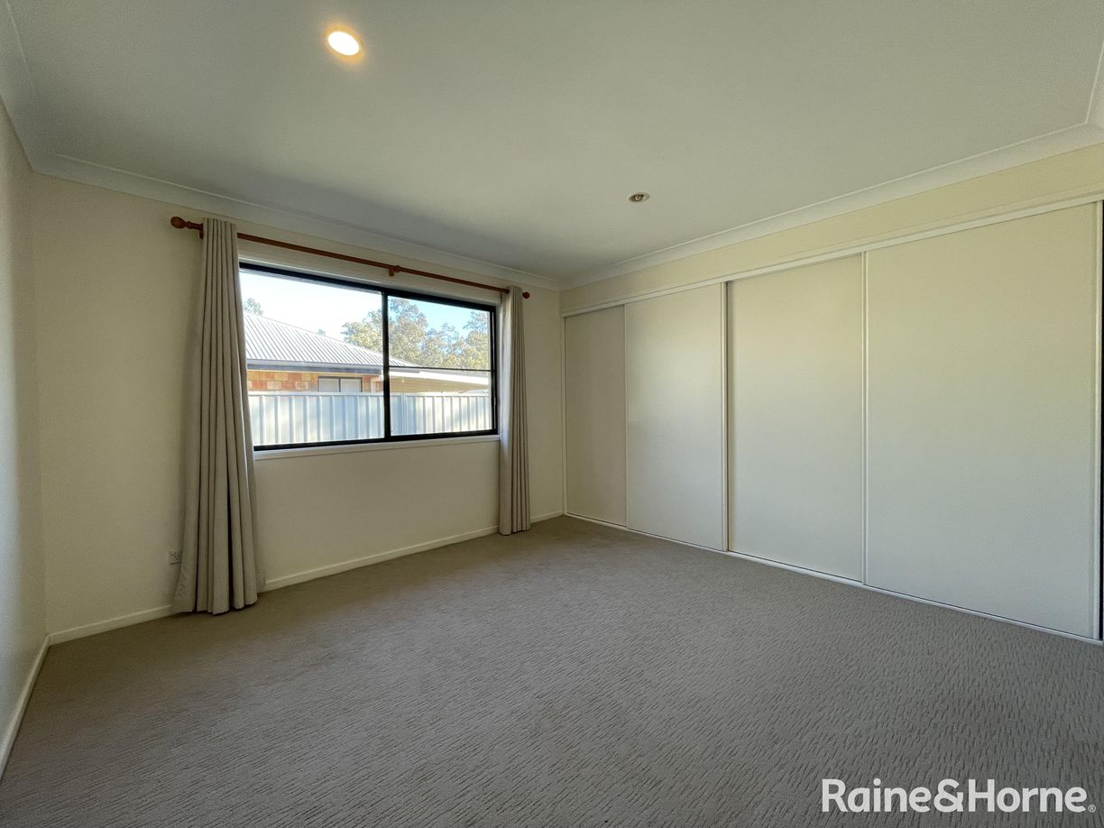 18 Bernborough Place — photo 25 of 30