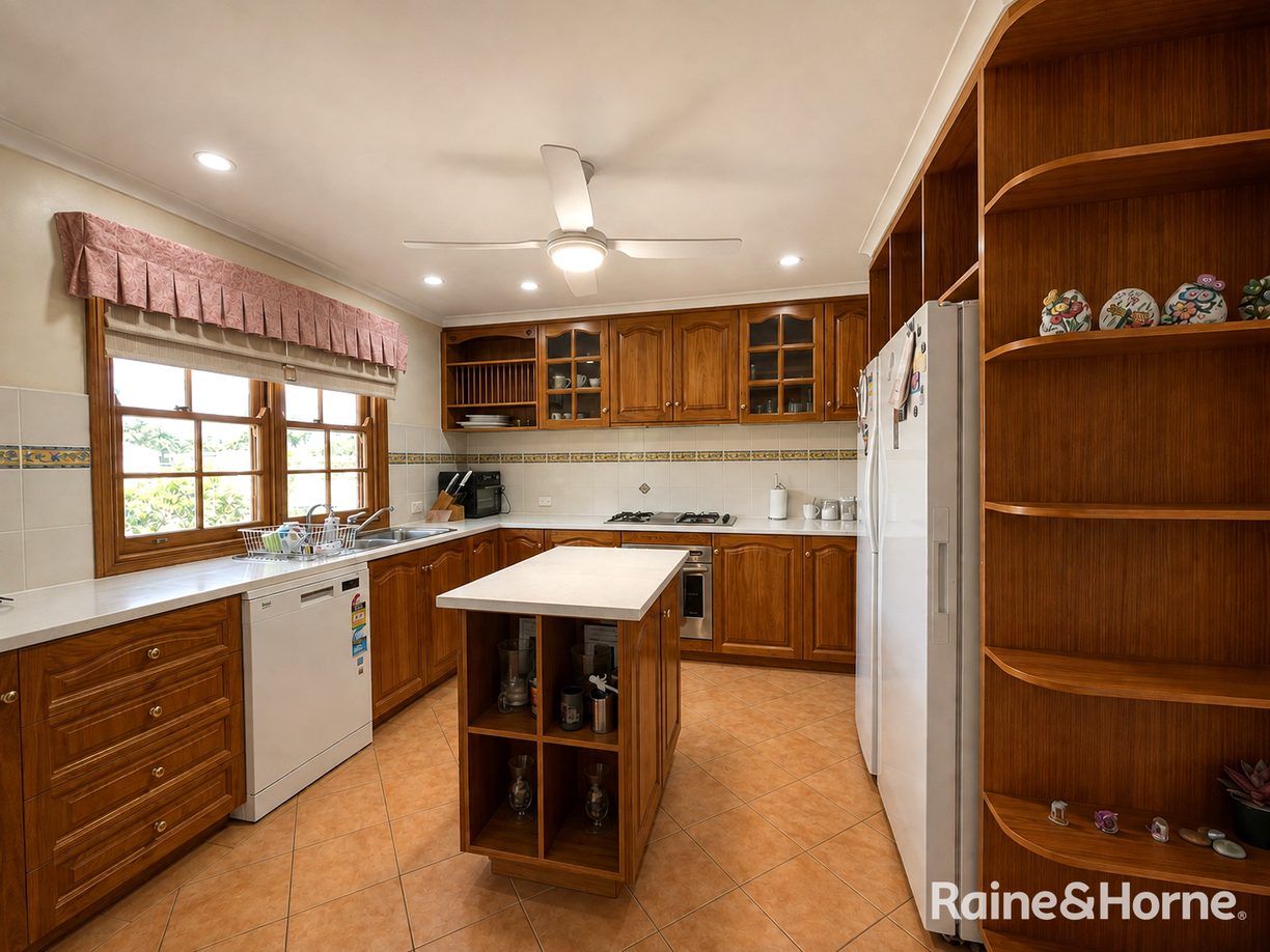 6 Fletcher Street — photo 2 of 20