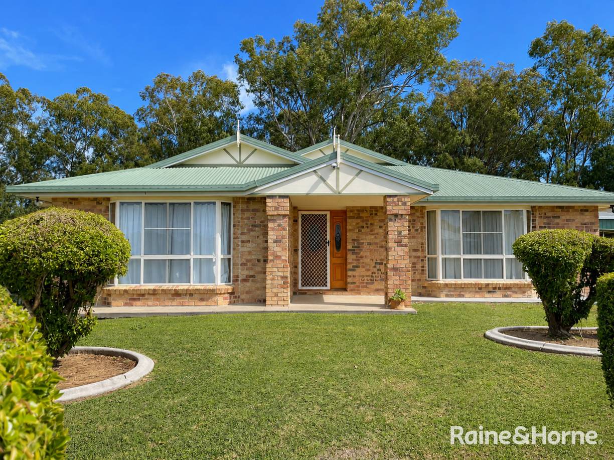 24 Tulloch Crescent — photo from Raine & Horne Goondiwindi