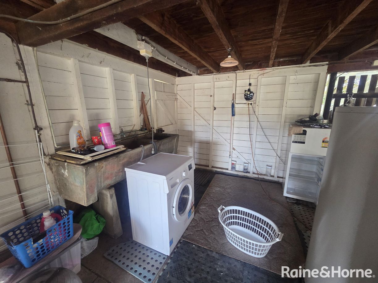 10 Burns Street — photo 11 of 22