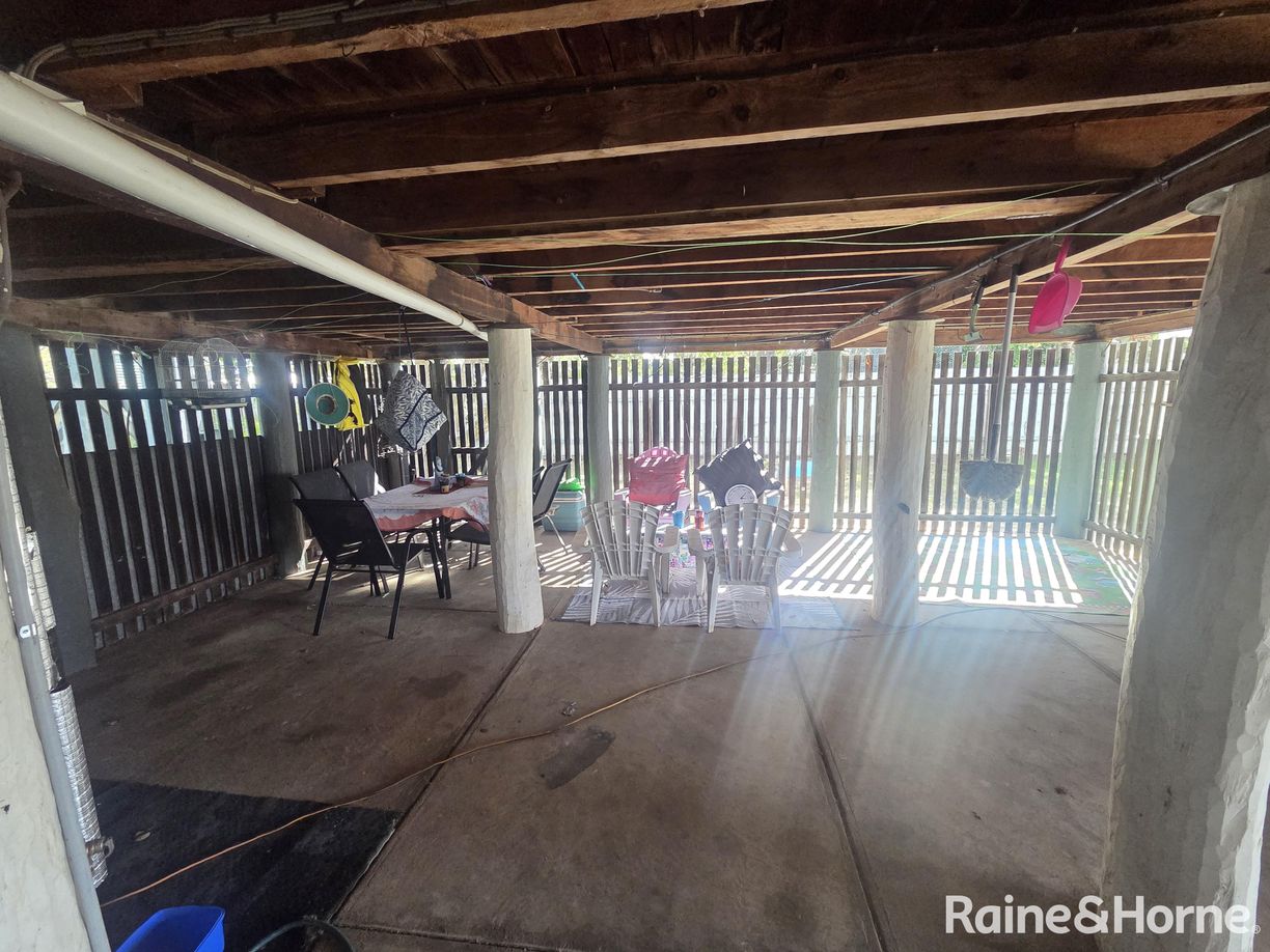 10 Burns Street — photo 12 of 22