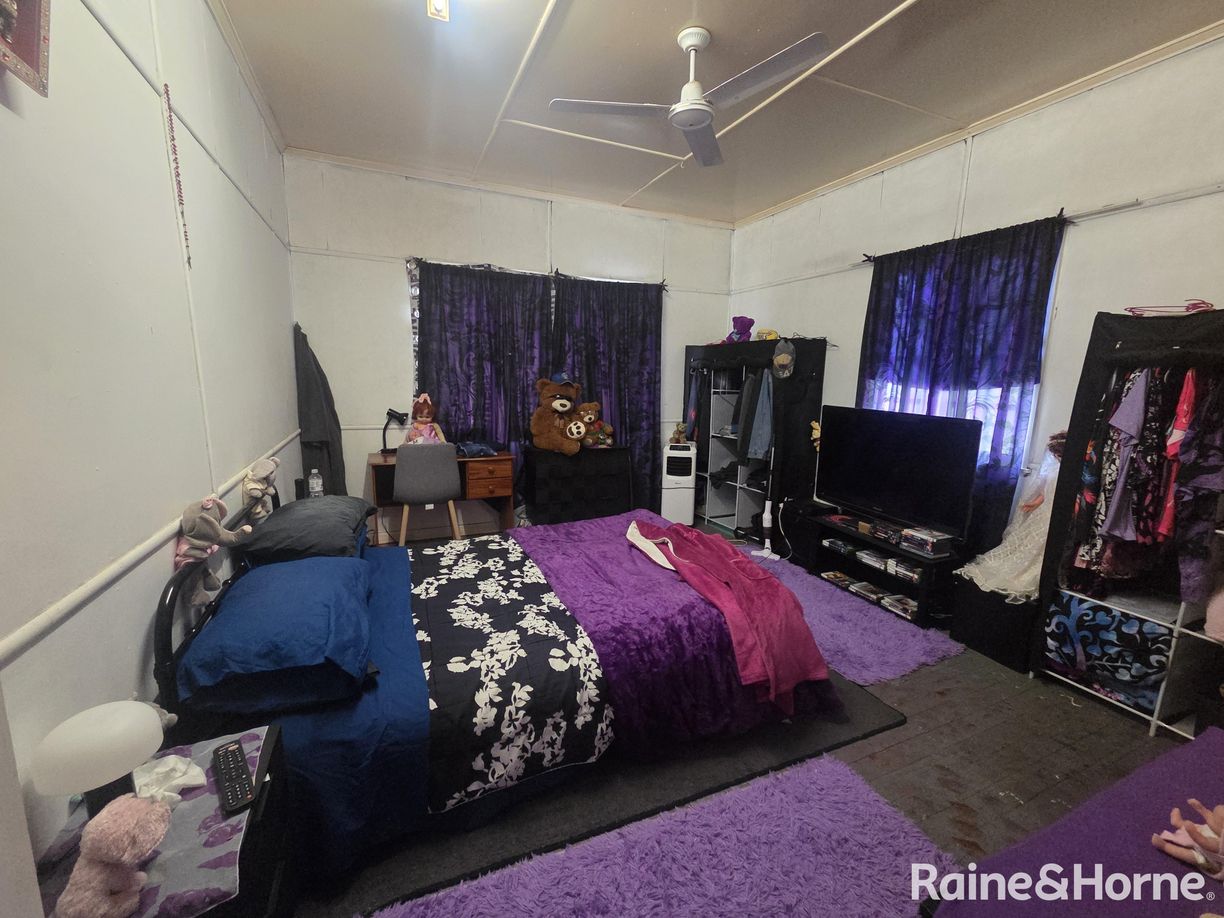 10 Burns Street — photo 6 of 22