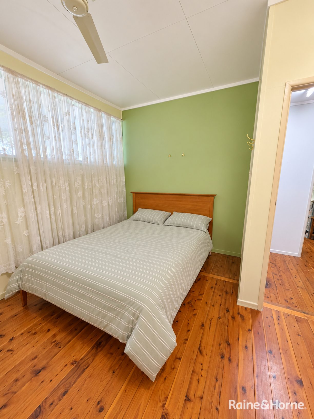 23 George Street — photo 8 of 19