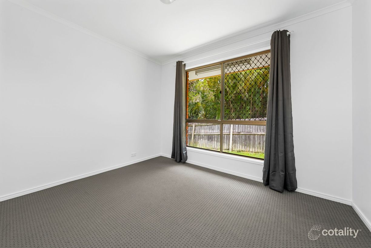 39 Gilford Crescent — photo 10 of 14