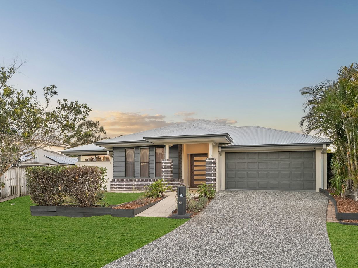 12 Rivergum Drive — photo 2 of 29