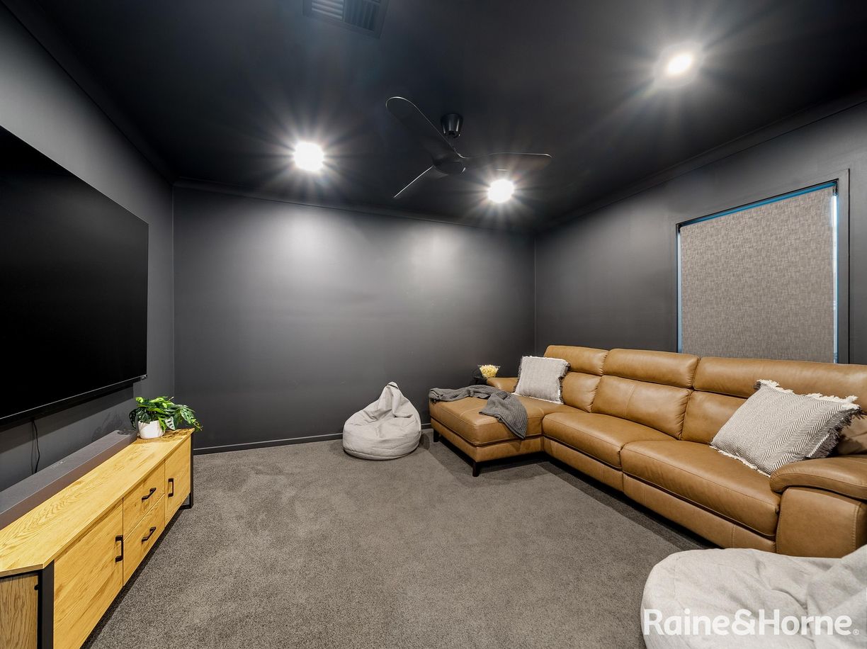 3 Amorosa Court — photo 3 of 30