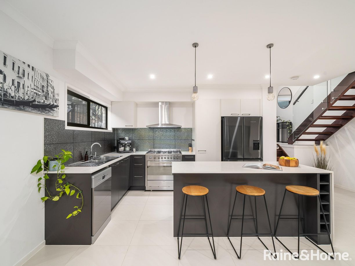 3 Amorosa Court — photo 4 of 30