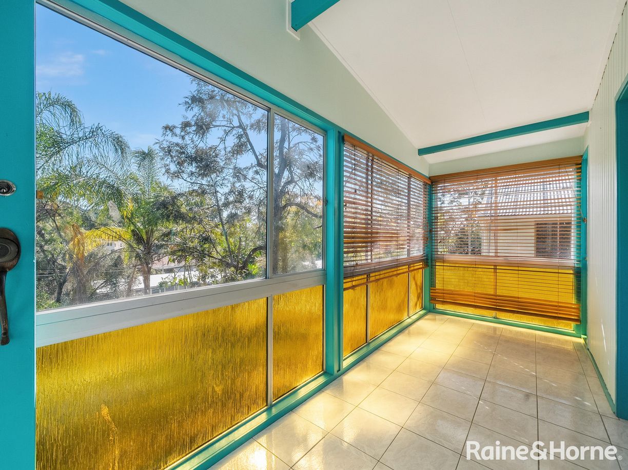 35 Menangle Avenue — photo 10 of 24