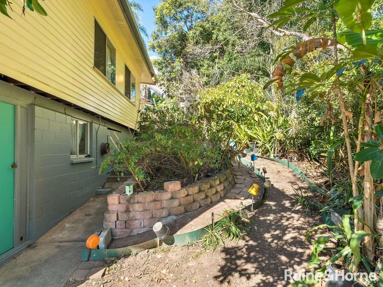 35 Menangle Avenue — photo 13 of 24
