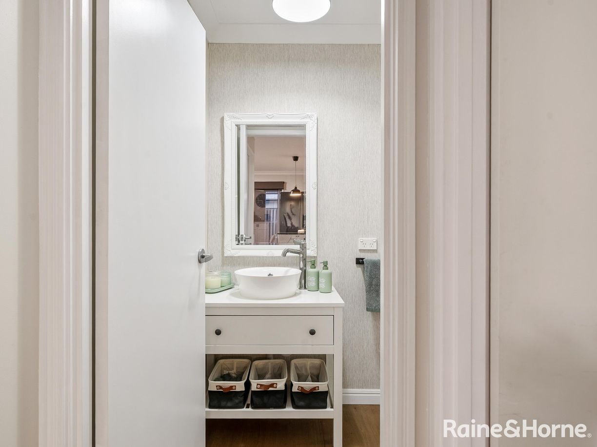 7 Shallows Court — photo 10 of 30