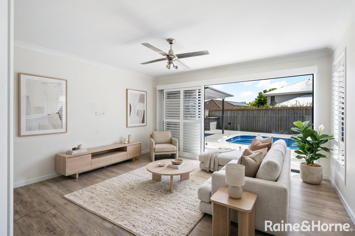 24 Thomson Close — photo 6 of 19
