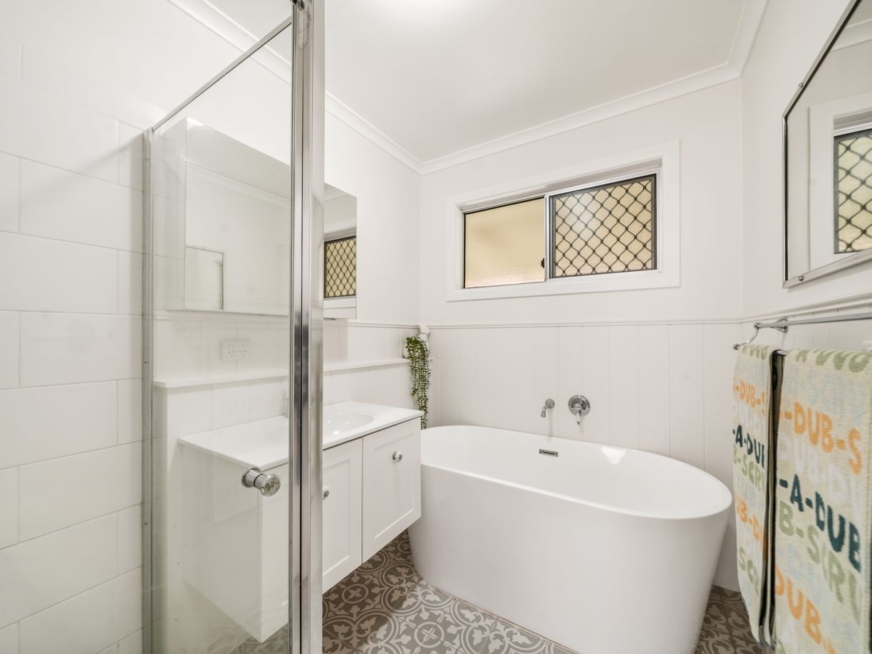 76 Bunya Park Drive — photo 13 of 30