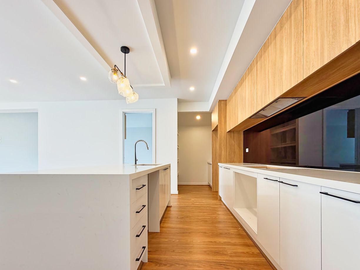 20 Wynnesward Street — photo 3 of 20