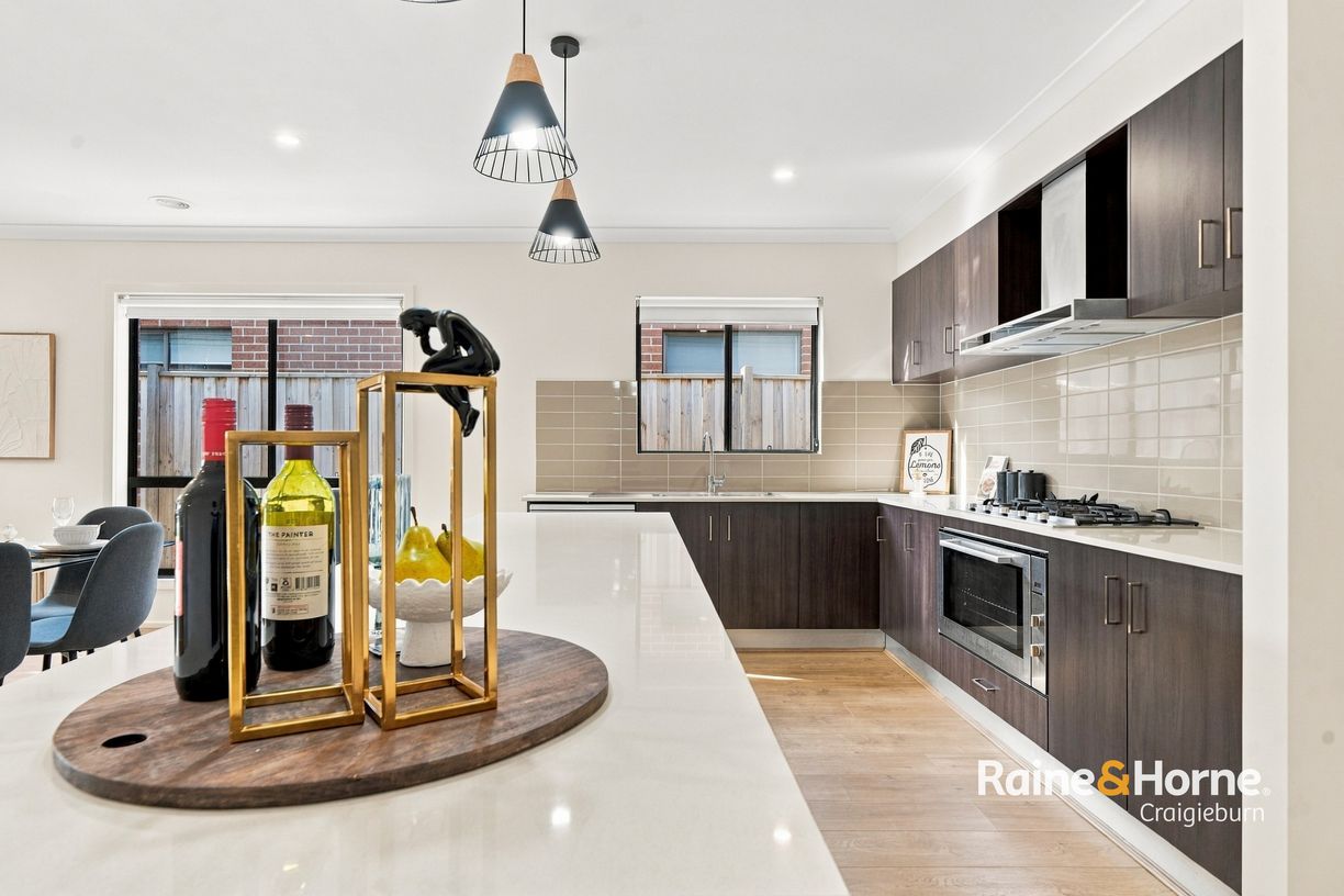 15 Oriel Road — photo 11 of 30