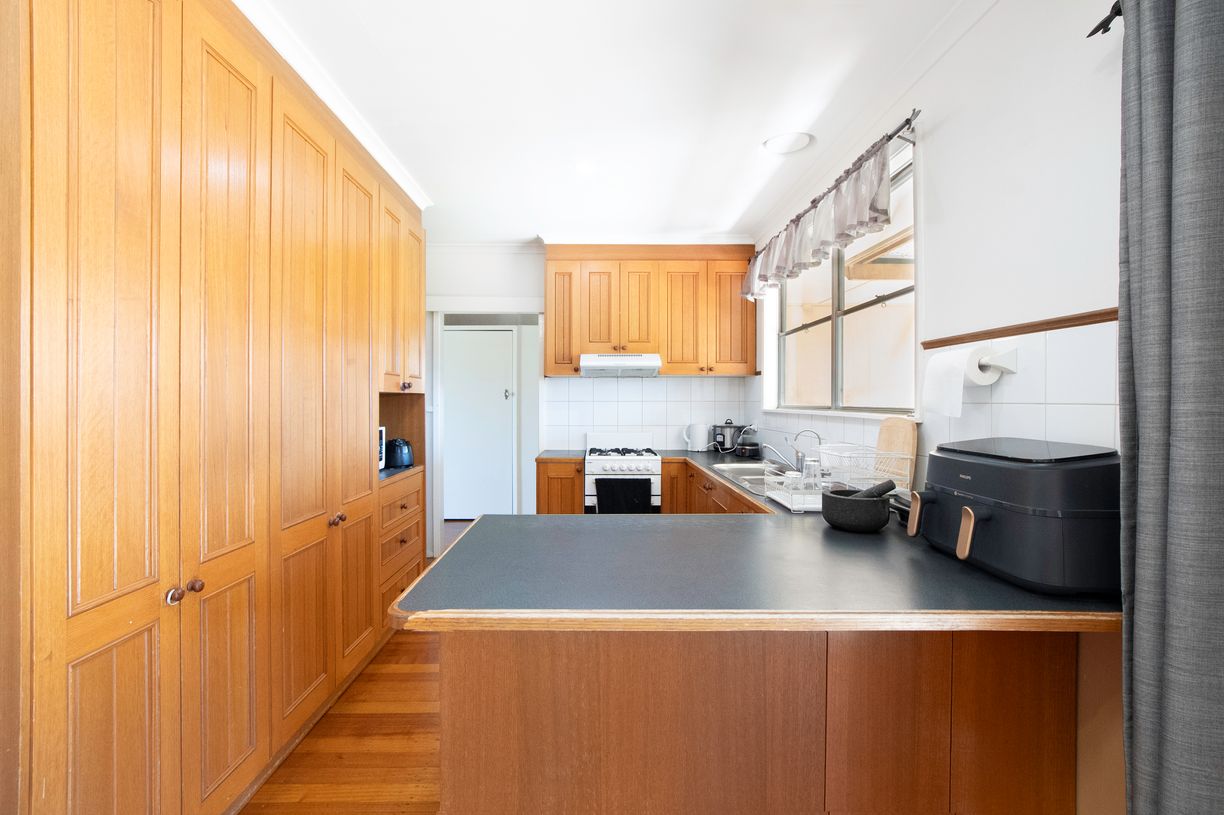 25 Ashton Road — photo 4 of 17