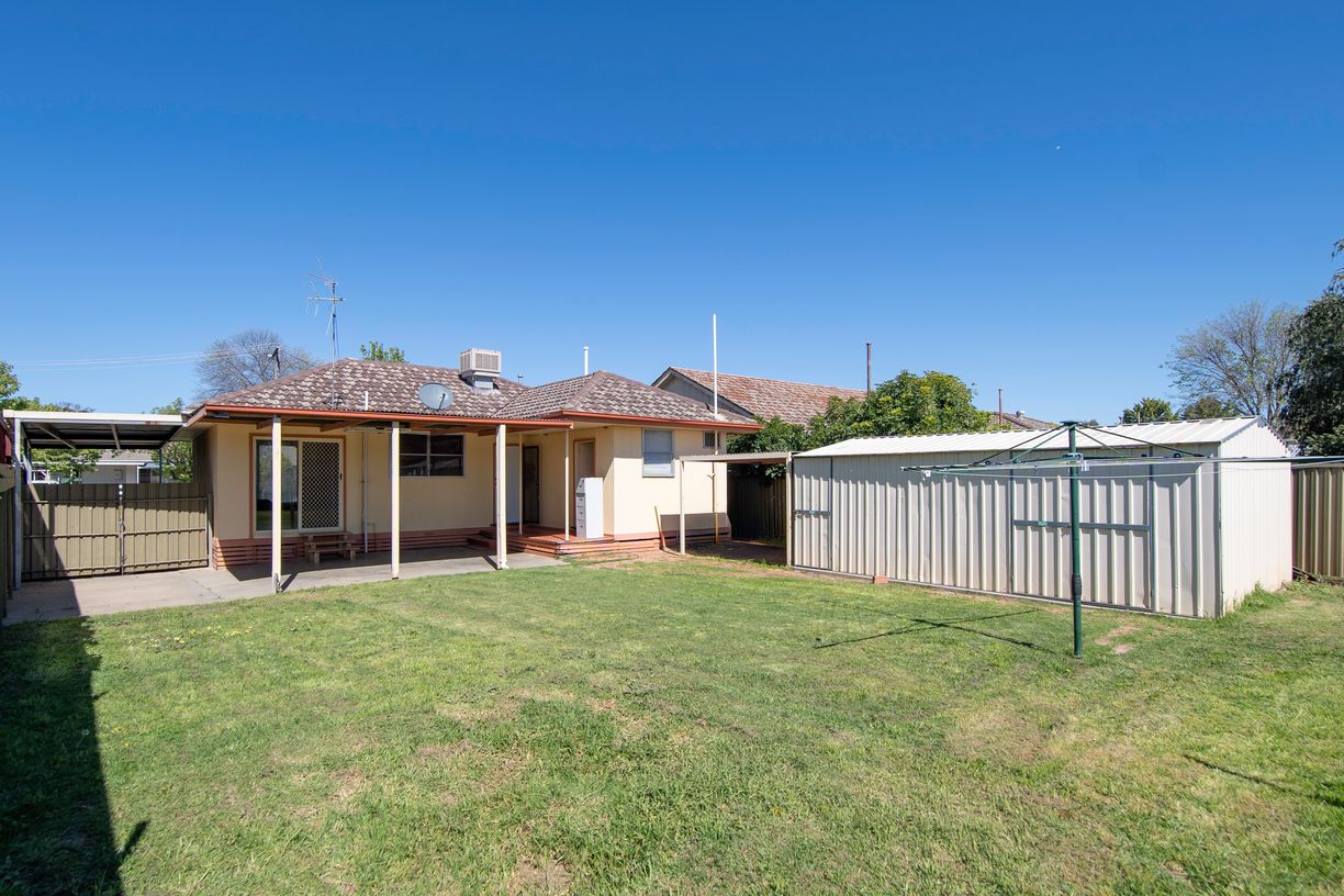 25 Ashton Road — photo 12 of 17