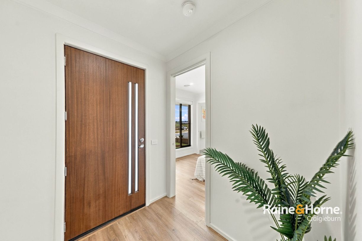 37 Kyanite Boulevard — photo 5 of 30