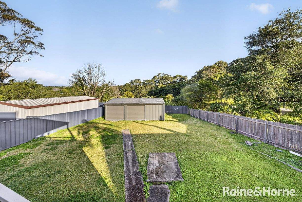 16 Willandra Crescent — photo 13 of 20