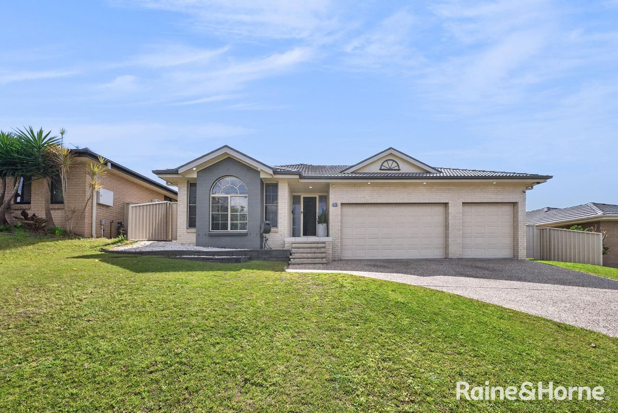 85 Clayton Crescent — photo from Raine & Horne Maitland | Cameron Park