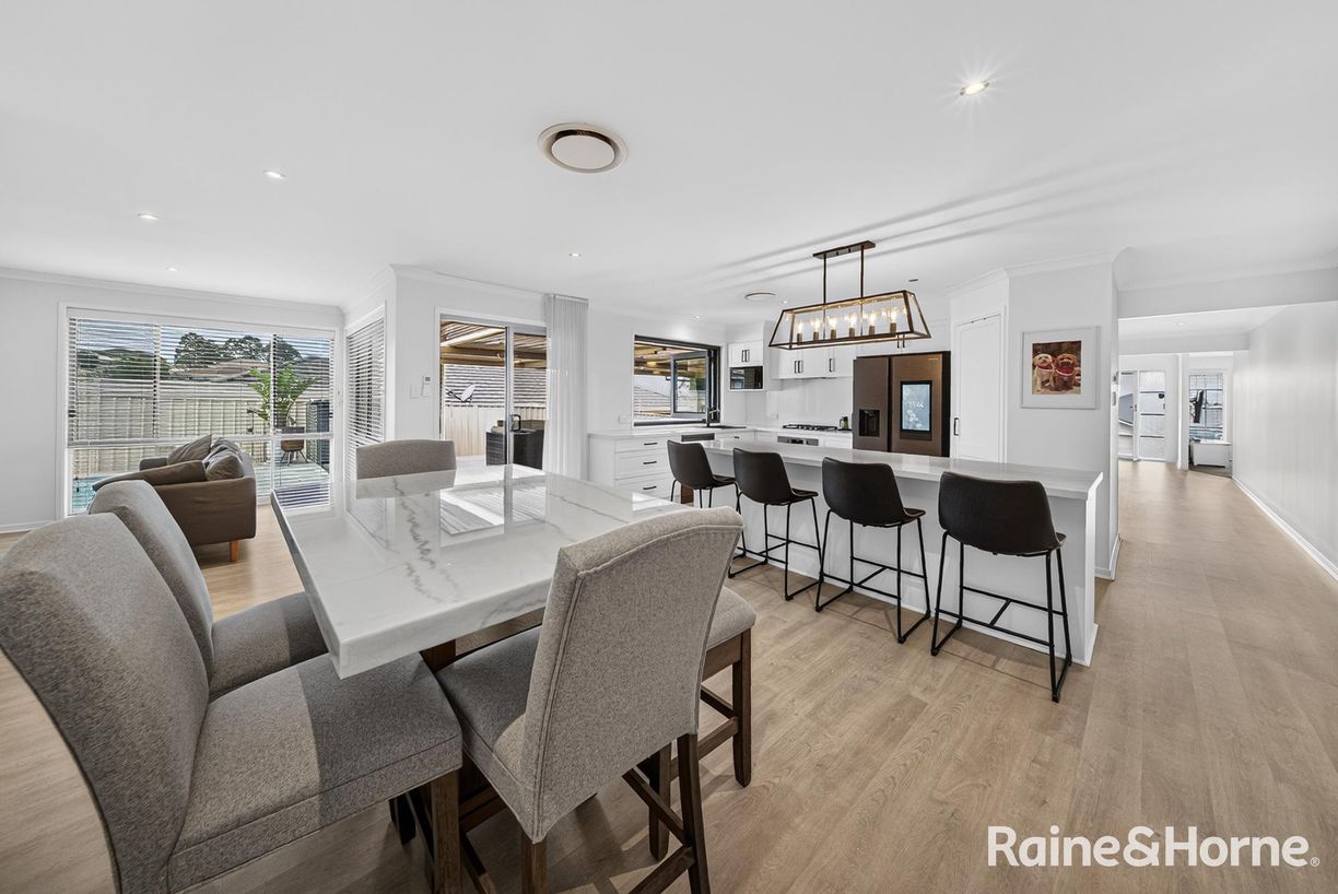 85 Clayton Crescent — photo 6 of 30