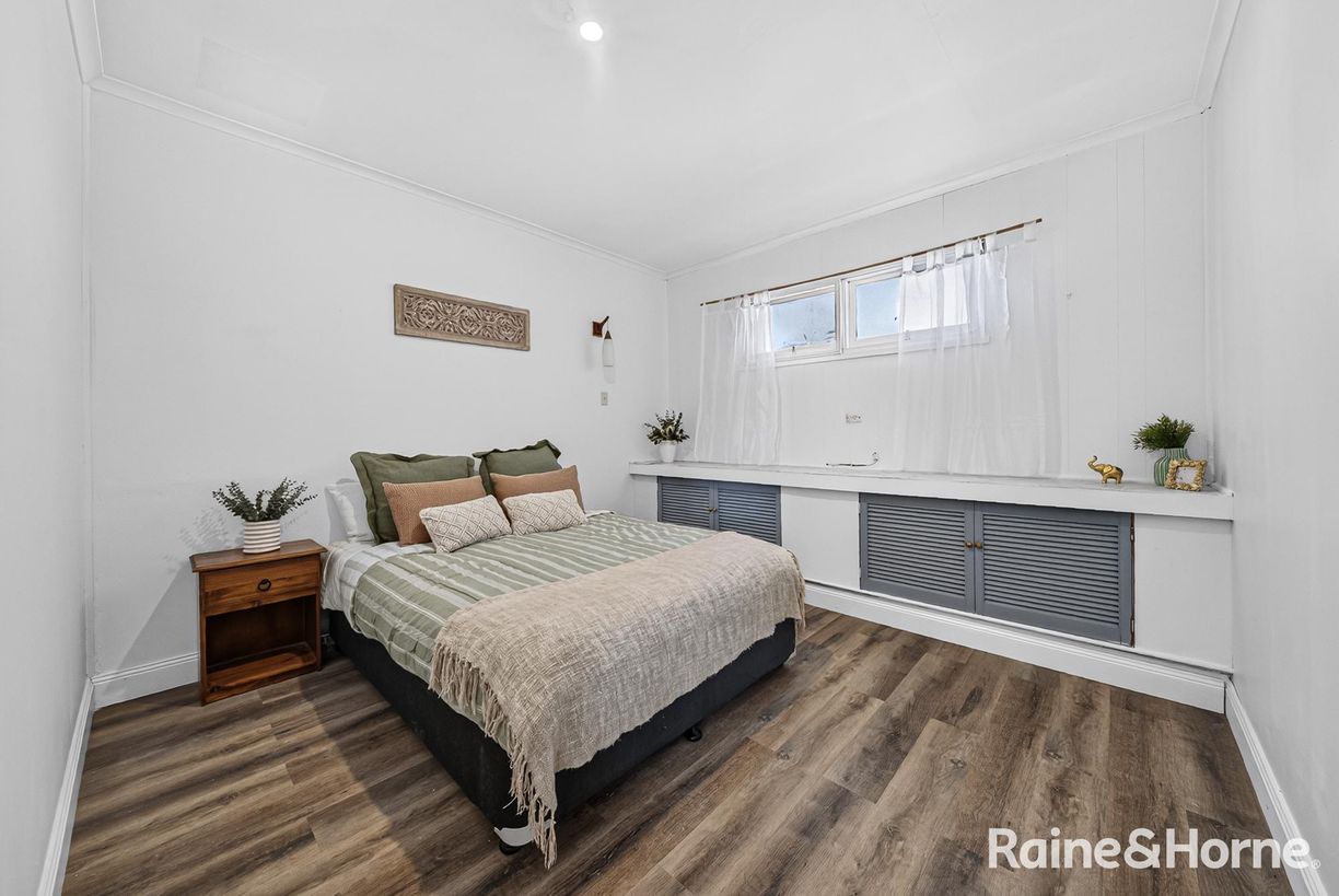 4 Crest Avenue — photo 14 of 27