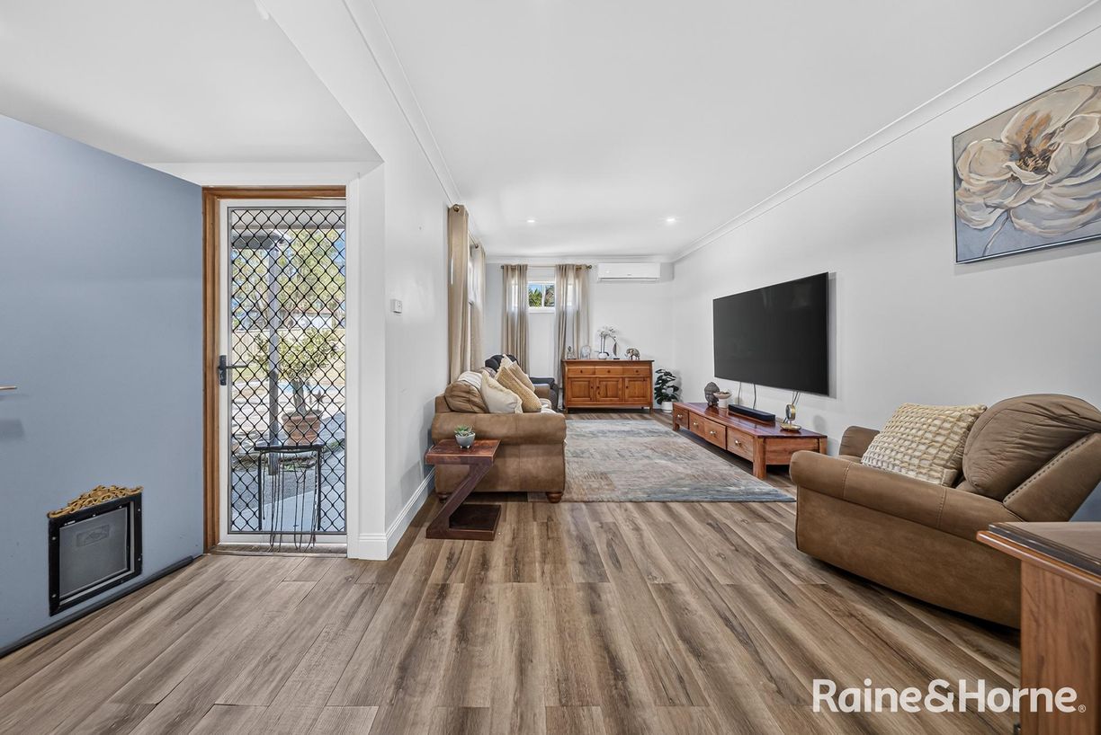 4 Crest Avenue — photo 8 of 27