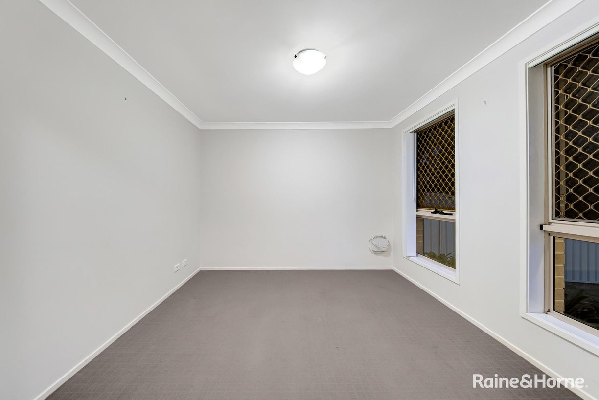 9 Willow Drive — photo 5 of 28