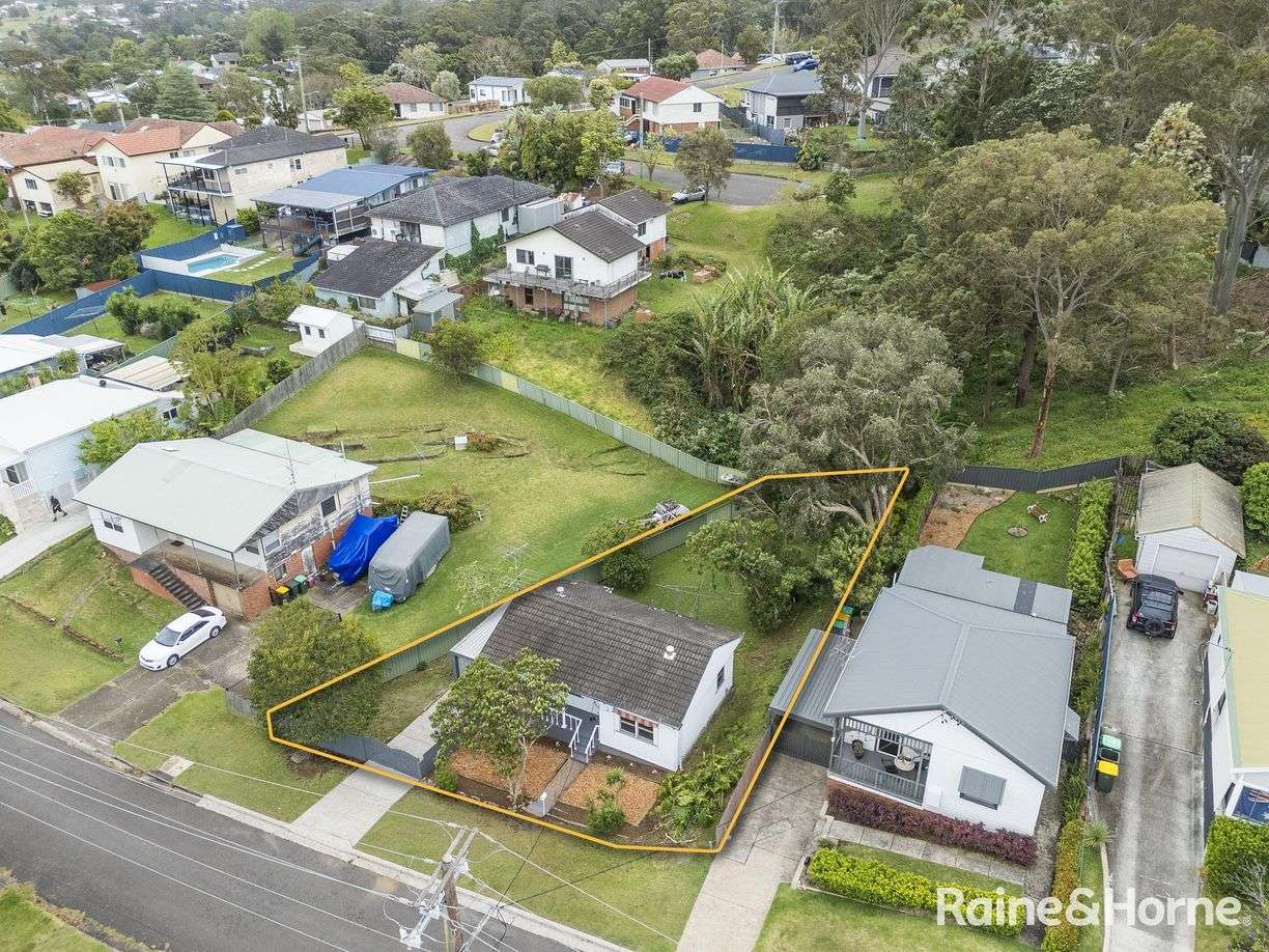 17 Lovell Street — photo 18 of 23