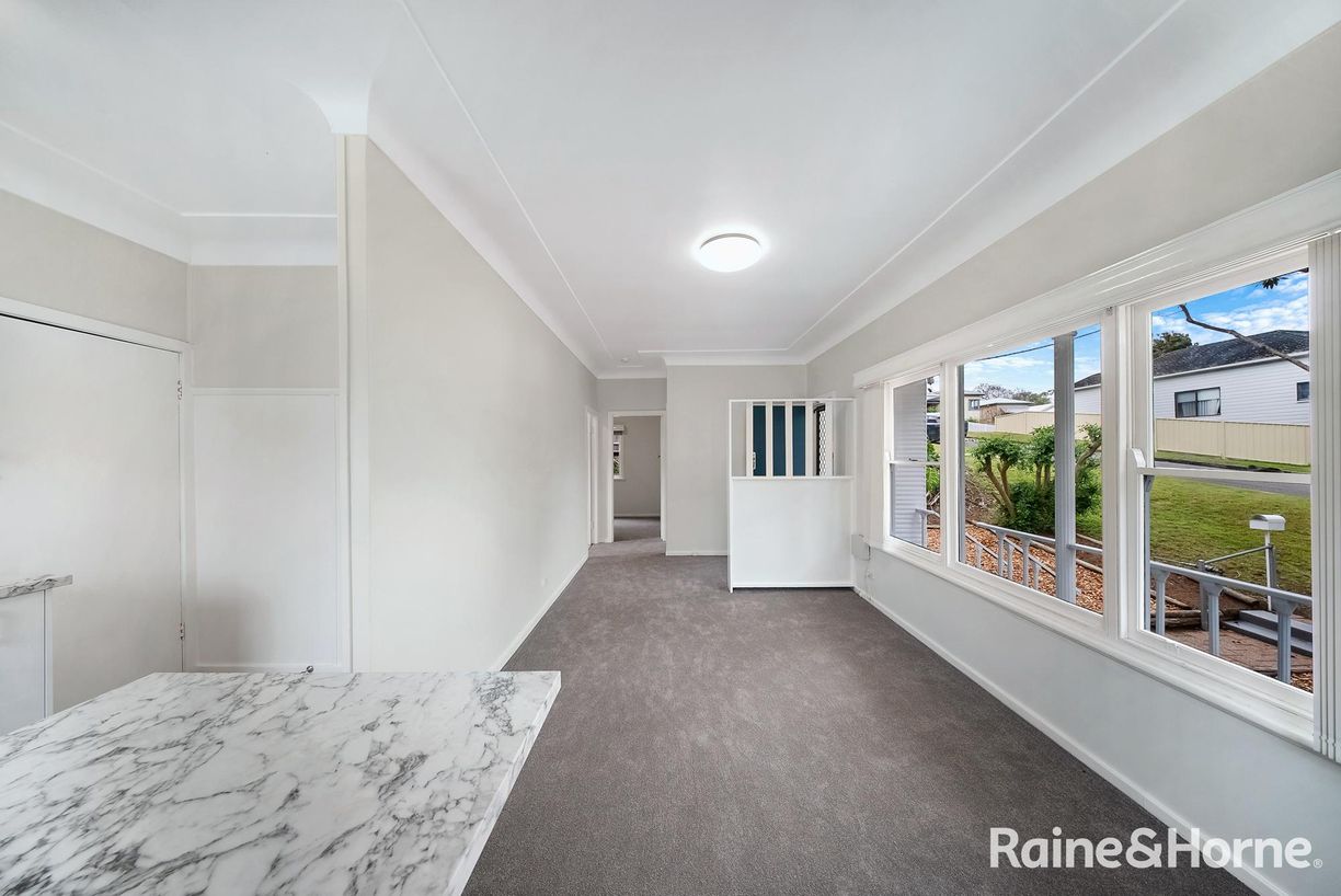17 Lovell Street — photo 5 of 23