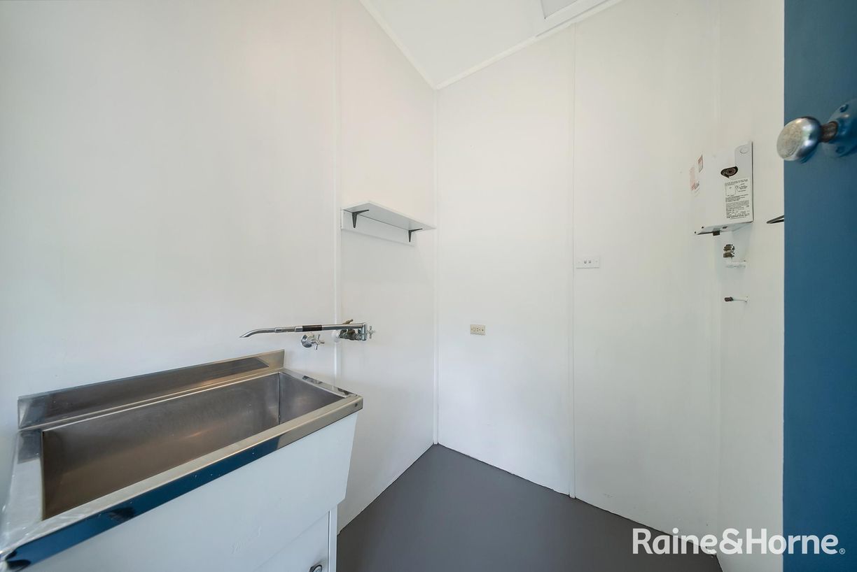 17 Lovell Street — photo 12 of 23