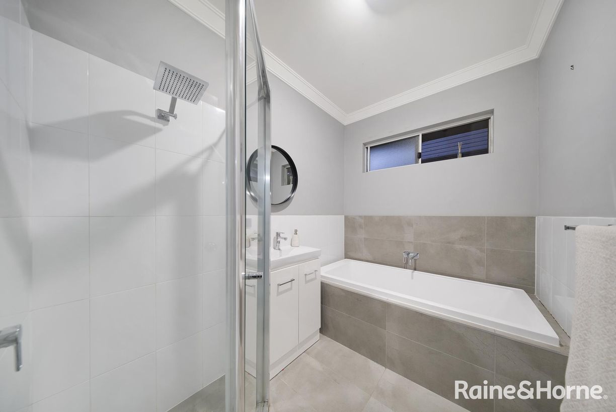 18 Neville Street — photo 15 of 27