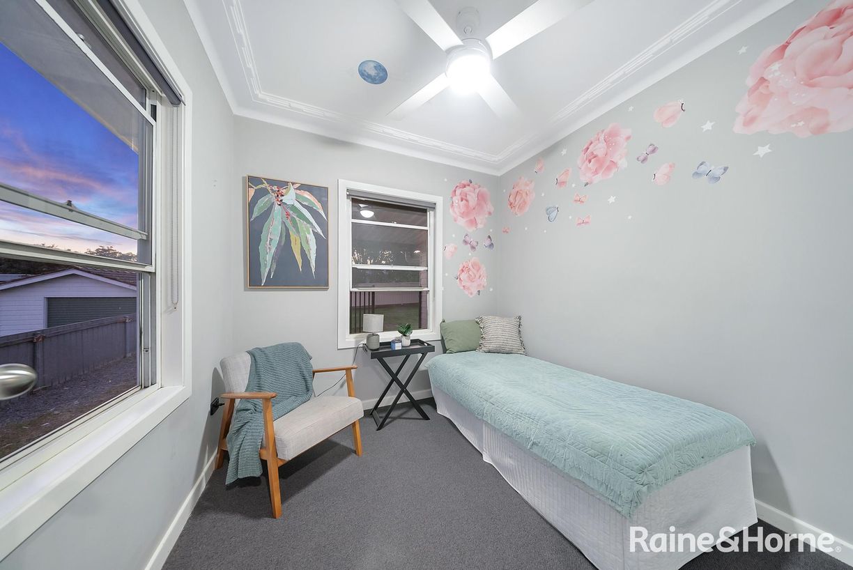 18 Neville Street — photo 13 of 27