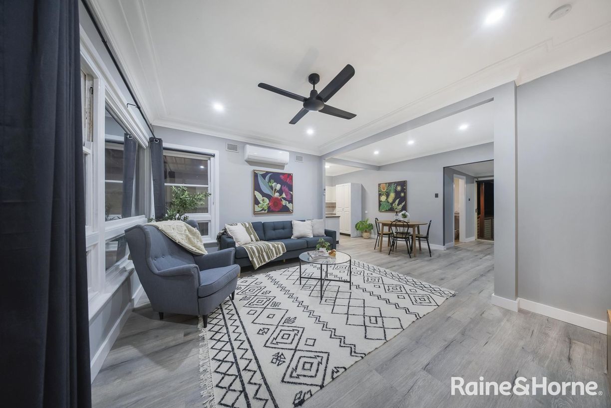 27 Joan Street — photo 6 of 25