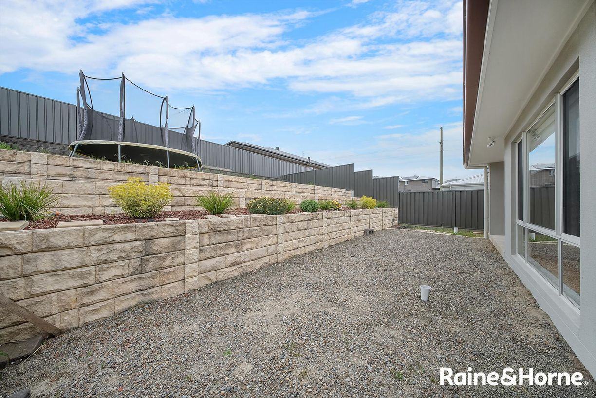60 Breakwell Road — photo 23 of 27