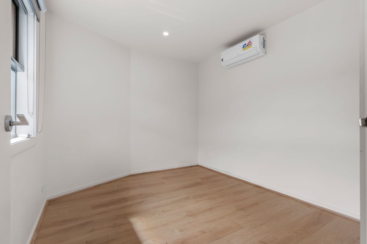 3/41 Pennell Avenue — photo 2 of 15