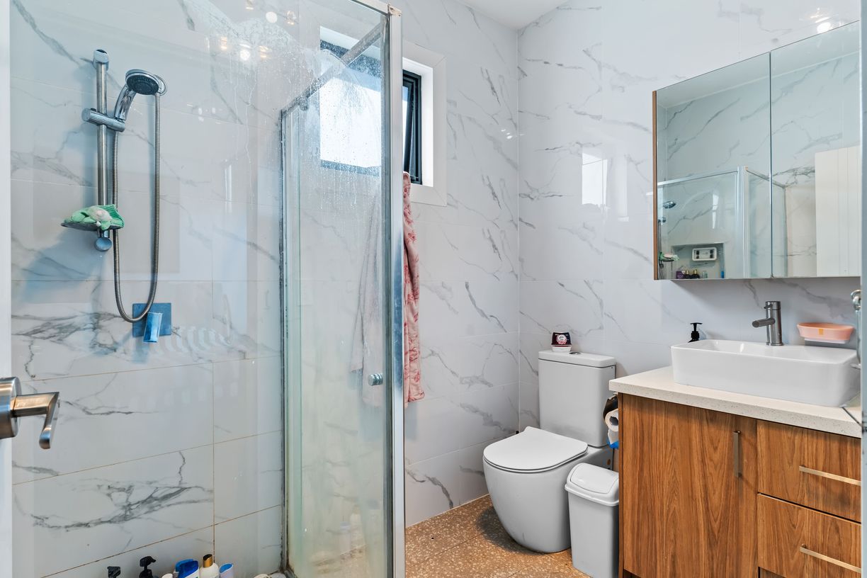 2/20 Mclennan Street — photo 9 of 16