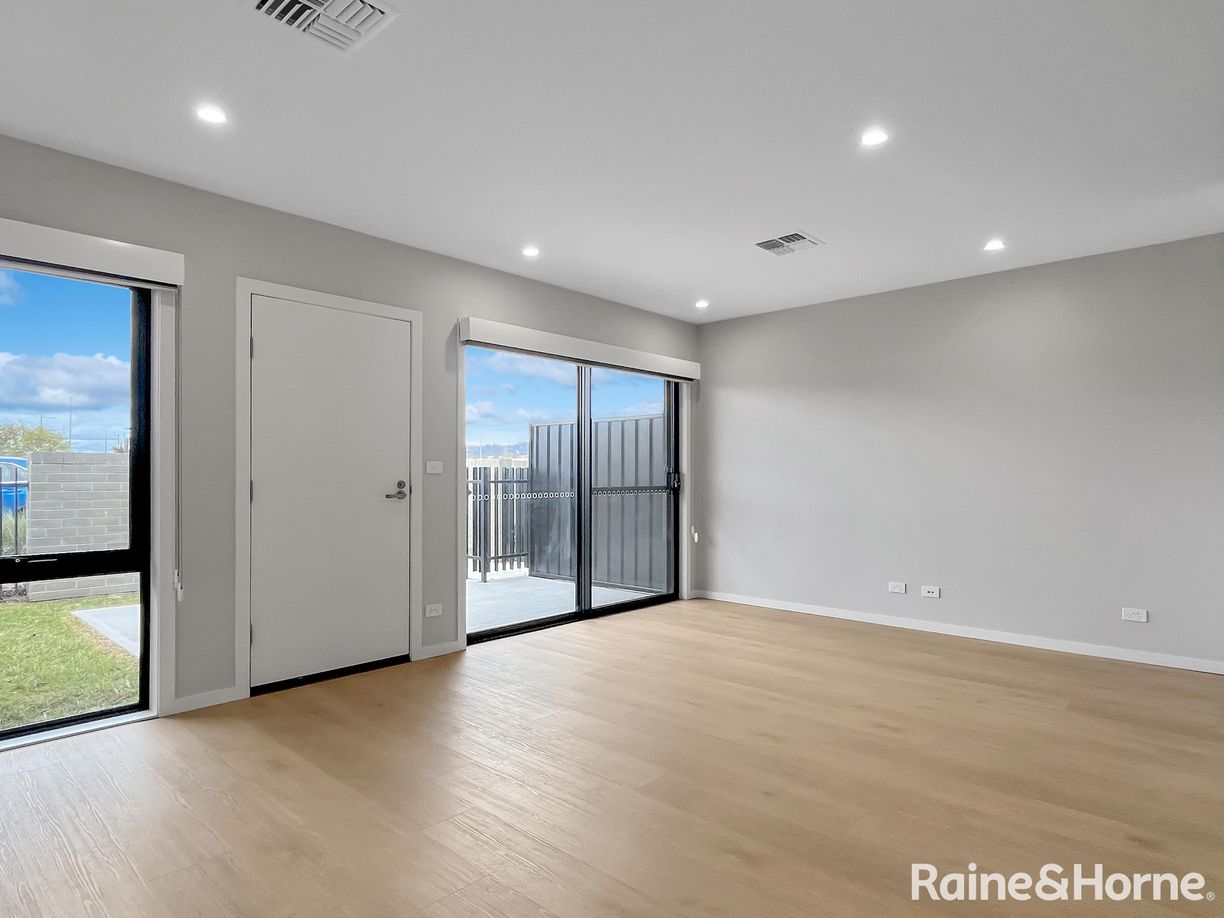 3 Mcfarlane Avenue — photo 4 of 14