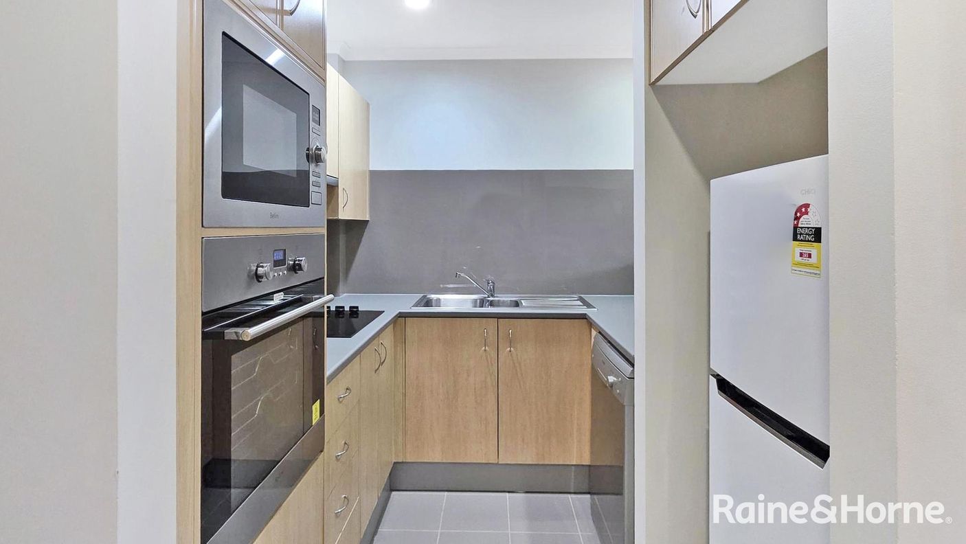 31/60 Henty Street — photo 6 of 11