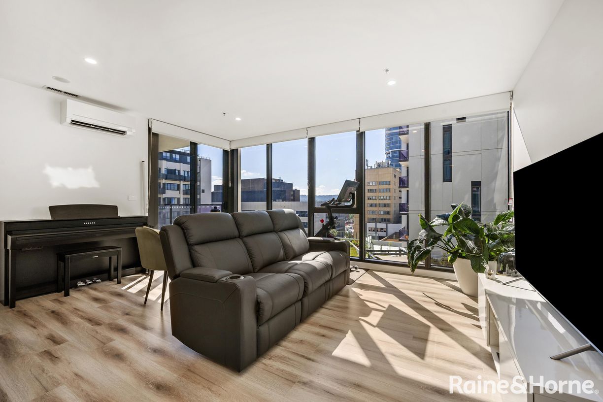 703/49 Furzer Street — photo 5 of 14