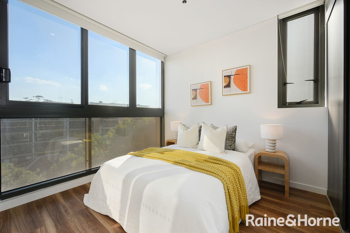 608/225 Pacific Hwy — photo 4 of 22