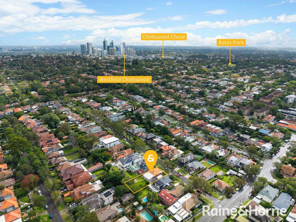 8 Cobar Street — photo 10 of 12
