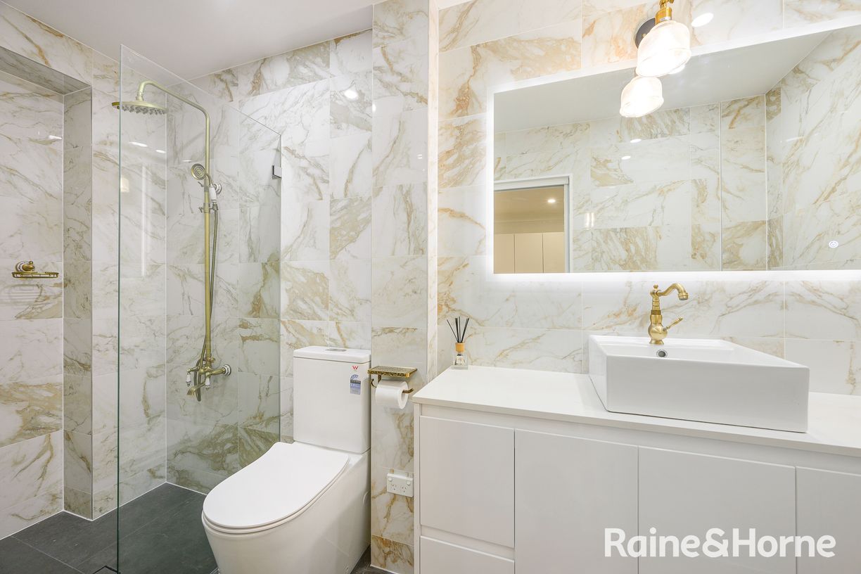 63 Cambourne Avenue — photo 12 of 19