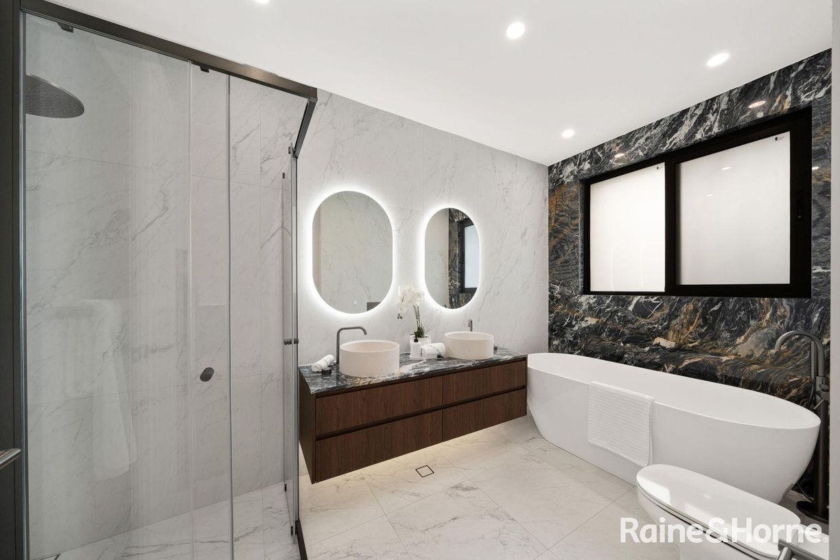 99A Beaconsfield Road — photo 9 of 15