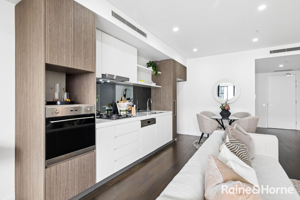 1201C/1 Muller Lane — photo 4 of 16